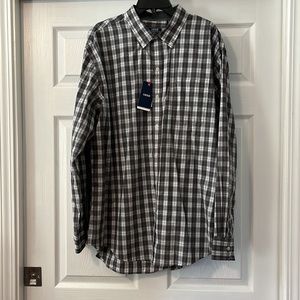 NWT Izod Men’s Long Sleeve Button Down Shirt